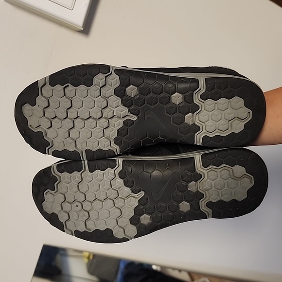 Nike Free size 7W - Picture 3 of 3